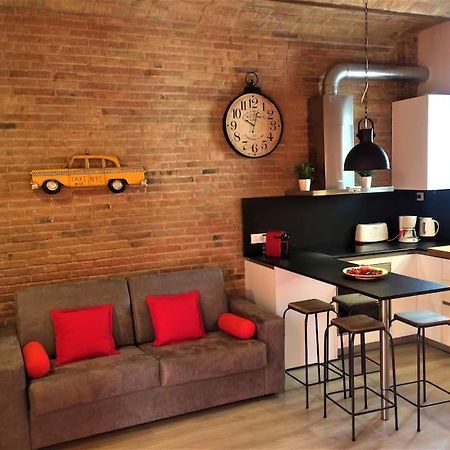 Lovely & Bright Vila Olimpica Beach Apartment 바르셀로나 외부 사진